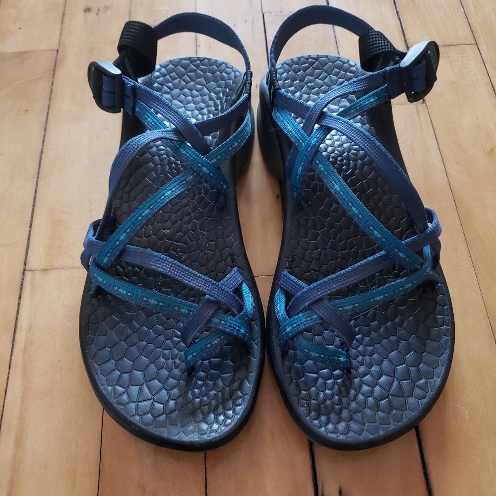 Size 10 Navy Double Strap Chacos